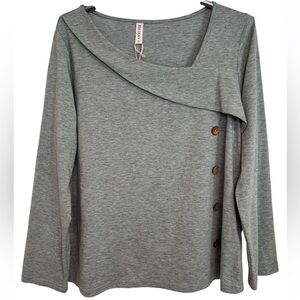 NWT ZOLUCKY Heather Gray Button Detail Long Sleeve Top